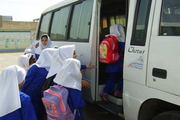 وقتی راننده برای دو دانش‌آموز دختر نقشه تفریح می‌کشد